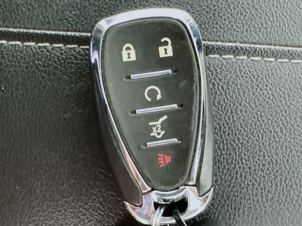 Used 2023 Chevrolet Blazer LT FWD image 37