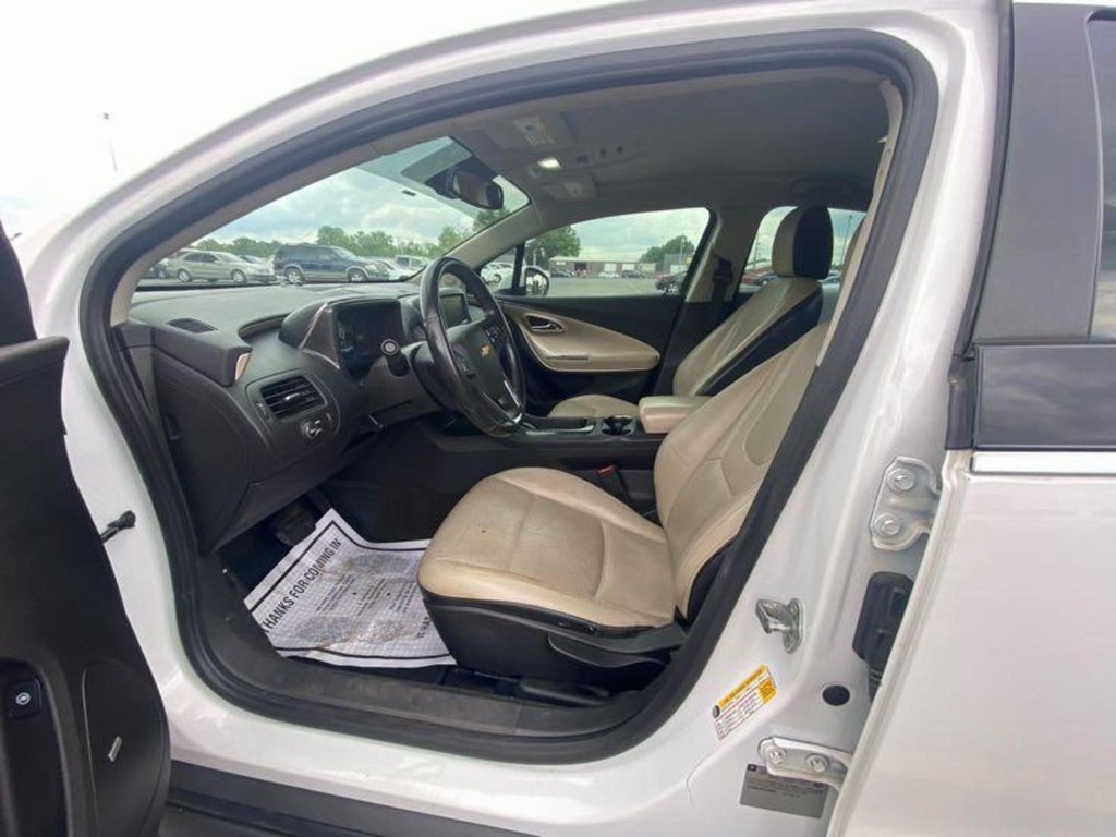 Used 2012 Chevrolet Volt Premium w/ Premium Trim Package image 3