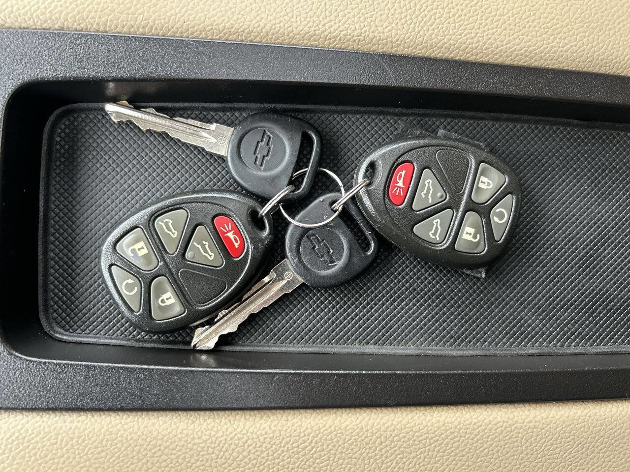 Used 2010 Chevrolet Tahoe LTZ image 27