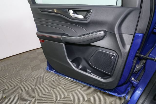 Used 2023 Ford Escape ST-Line Select w/ Tech Pack #1 AWD/4WD image 38
