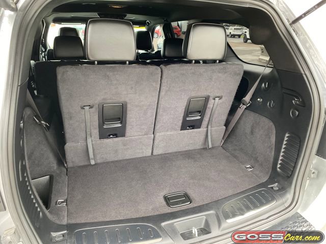 Certified 2021 Dodge Durango R/T w/ Blacktop Package AWD/4WD image 9