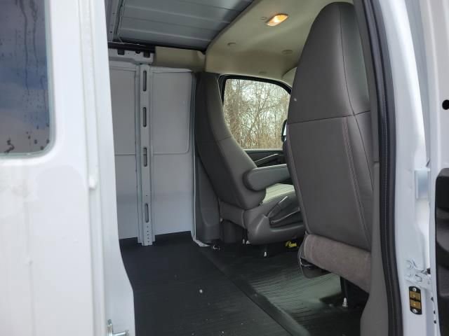 New 2025 Chevrolet Express 2500 Work Van w/ Driver Convenience Package image 16