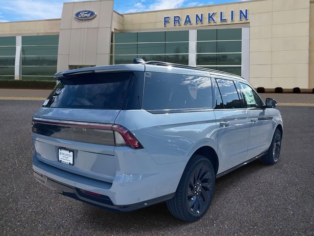 New 2025 Lincoln Navigator L Reserve w/ Jet Appearance Package image 7