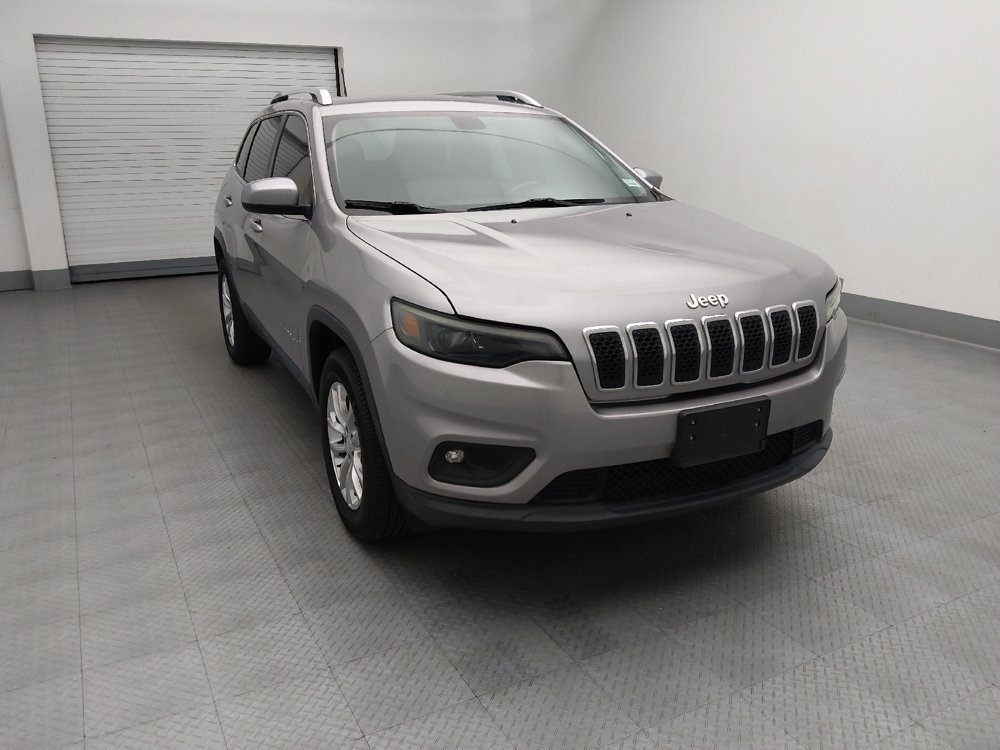 Used 2019 Jeep Cherokee Latitude w/ Cold Weather Group AWD/4WD image 14