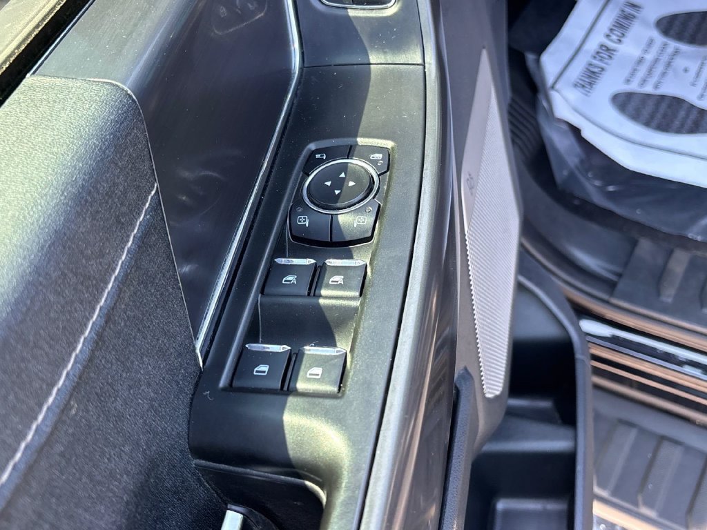 Used 2024 Ford F150 Lariat AWD/4WD image 30