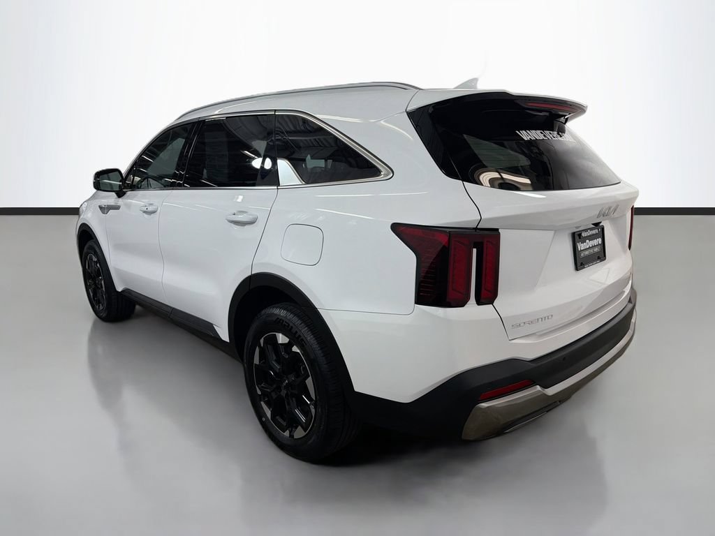 Used 2025 Kia Sorento S AWD/4WD image 7