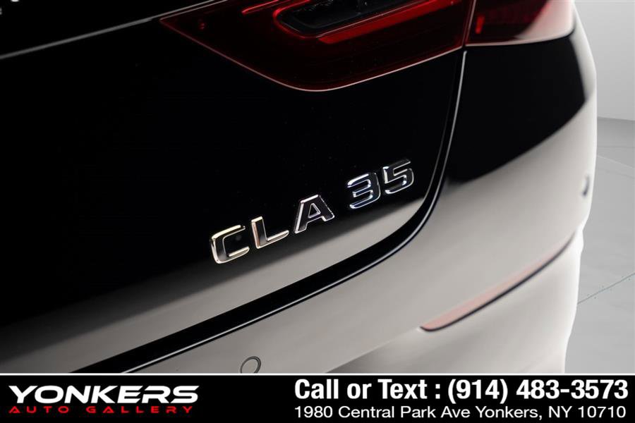 Used 2025 Mercedes-Benz CLA 35 AMG 4MATIC image 33