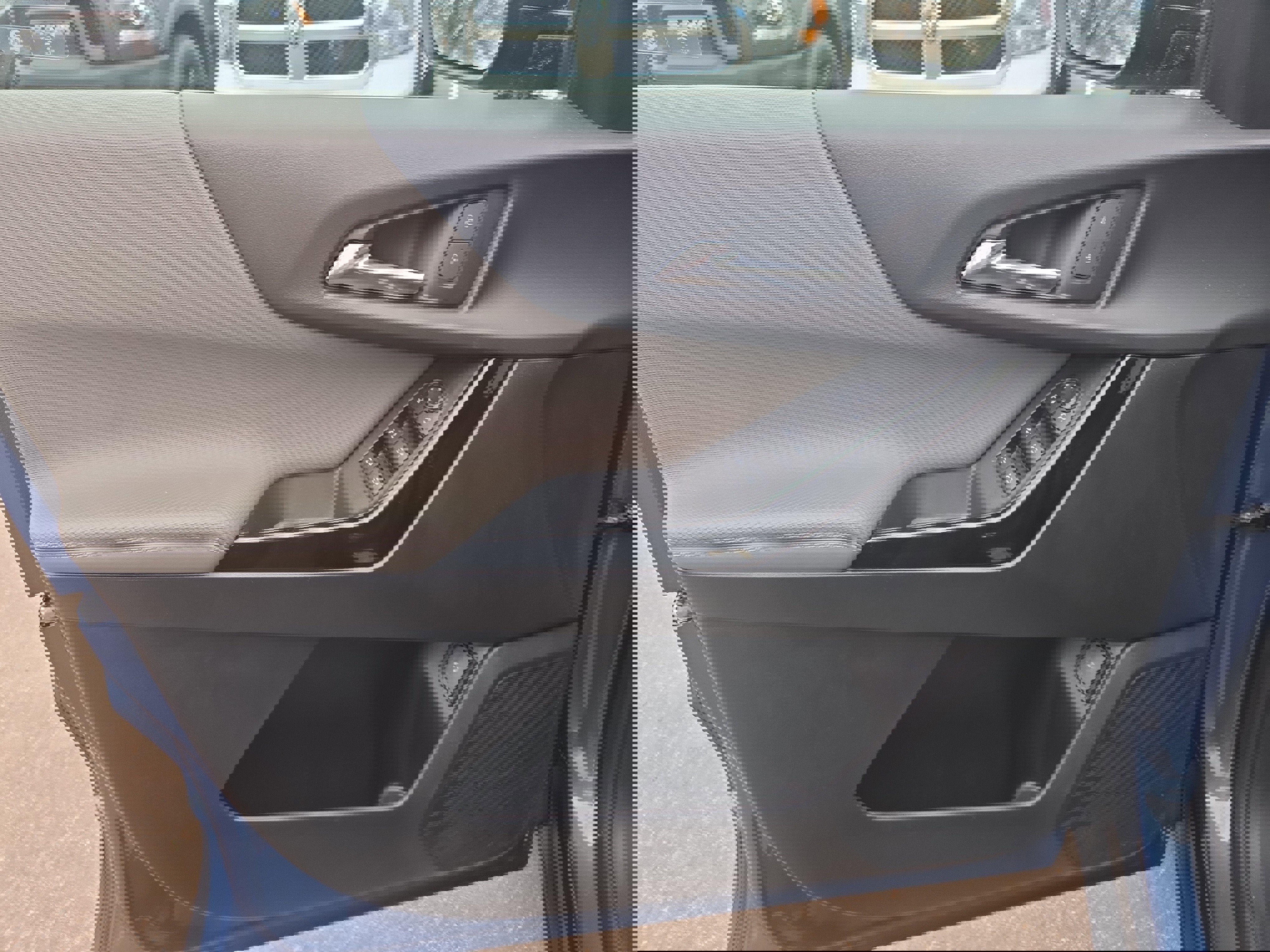 Used 2025 Chevrolet Equinox LT w/ Convenience Package II image 10