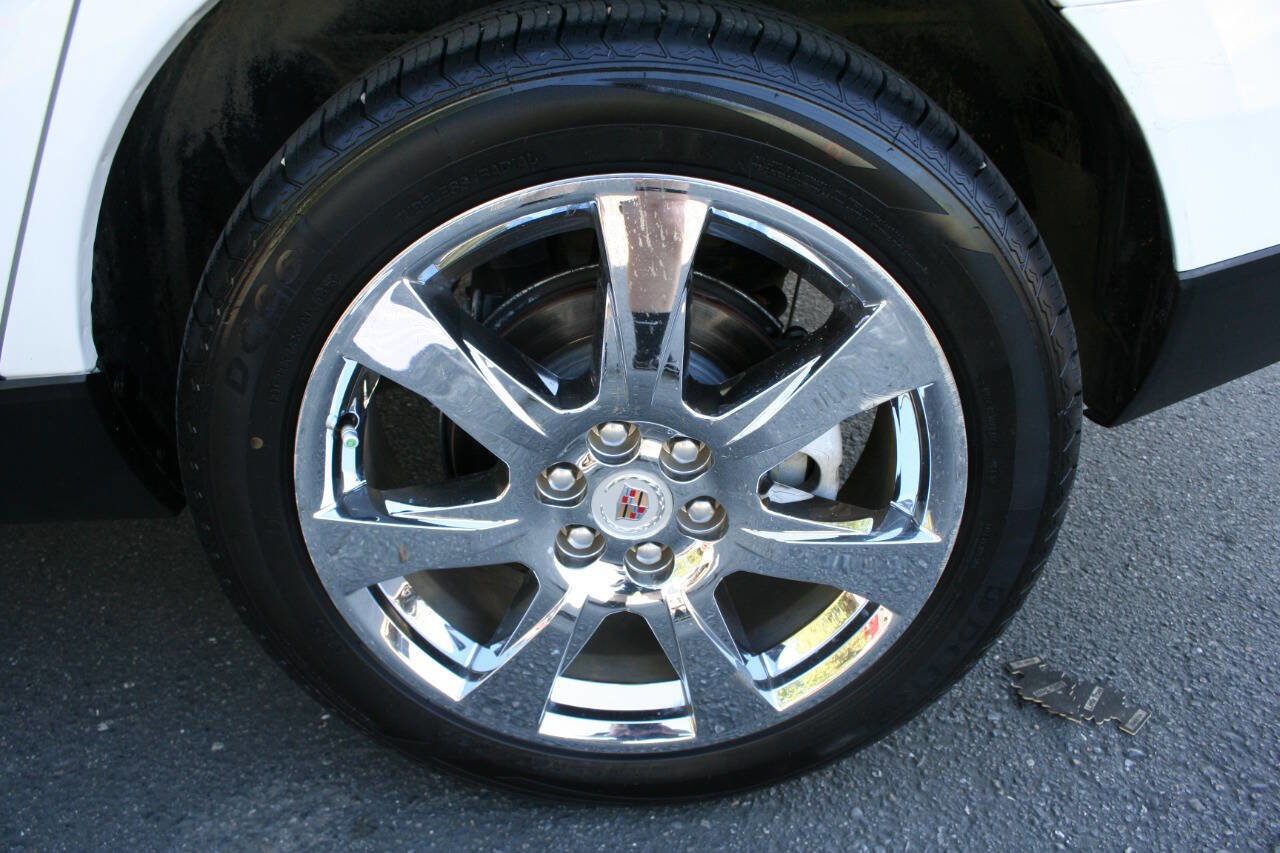 Used 2012 Cadillac SRX Performance FWD image 23