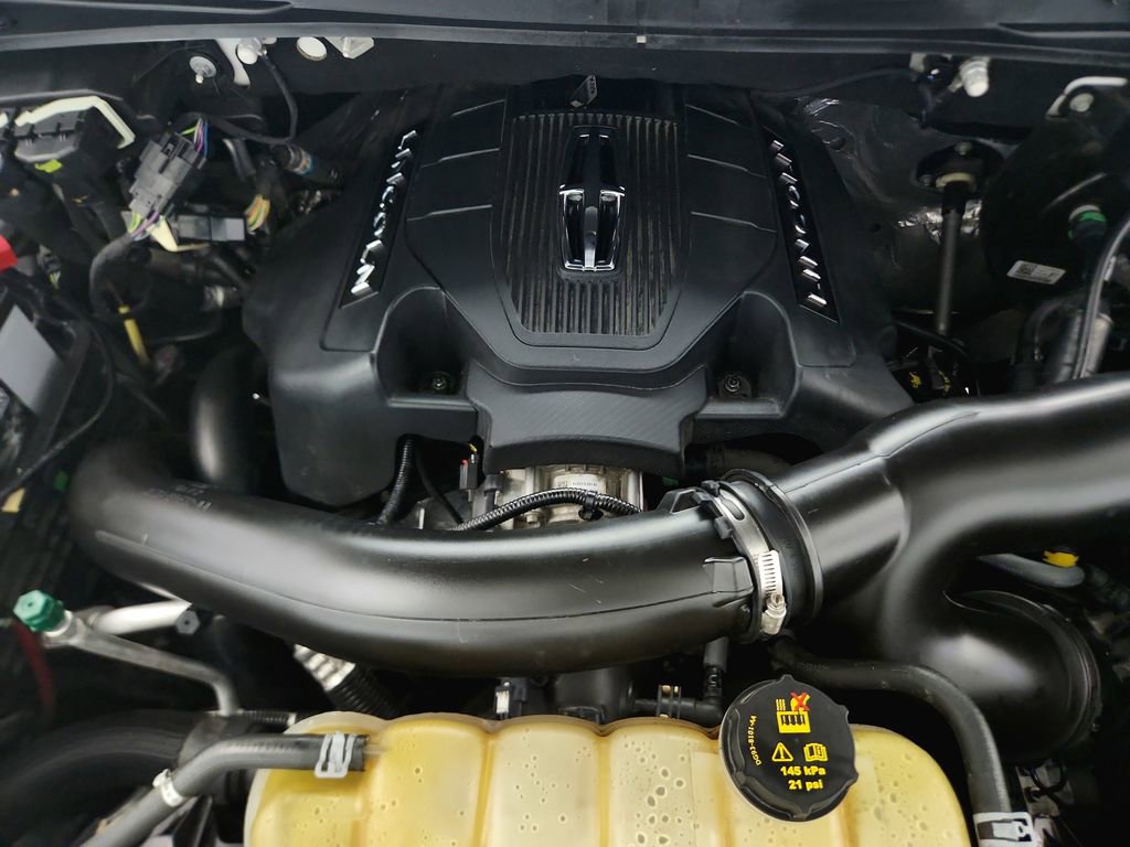 Used 2018 Lincoln Navigator L Reserve w/ Technology Package image 44