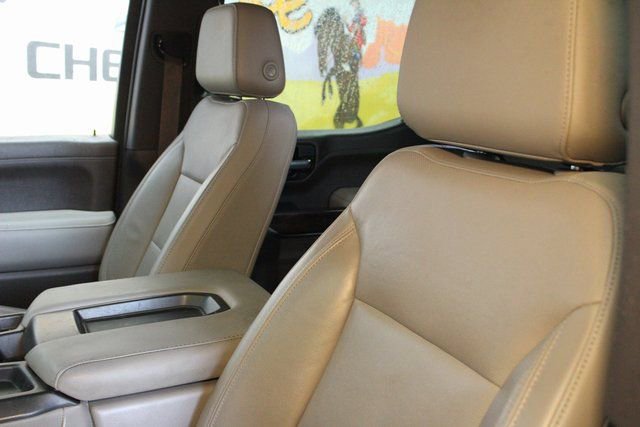 Used 2020 GMC Sierra 1500 SLT image 15