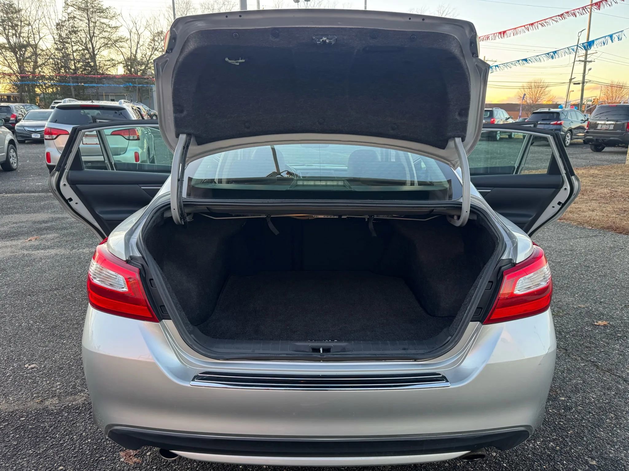 Used 2016 Nissan Altima 2.5 SL w/ 2.5 Technology Package image 14