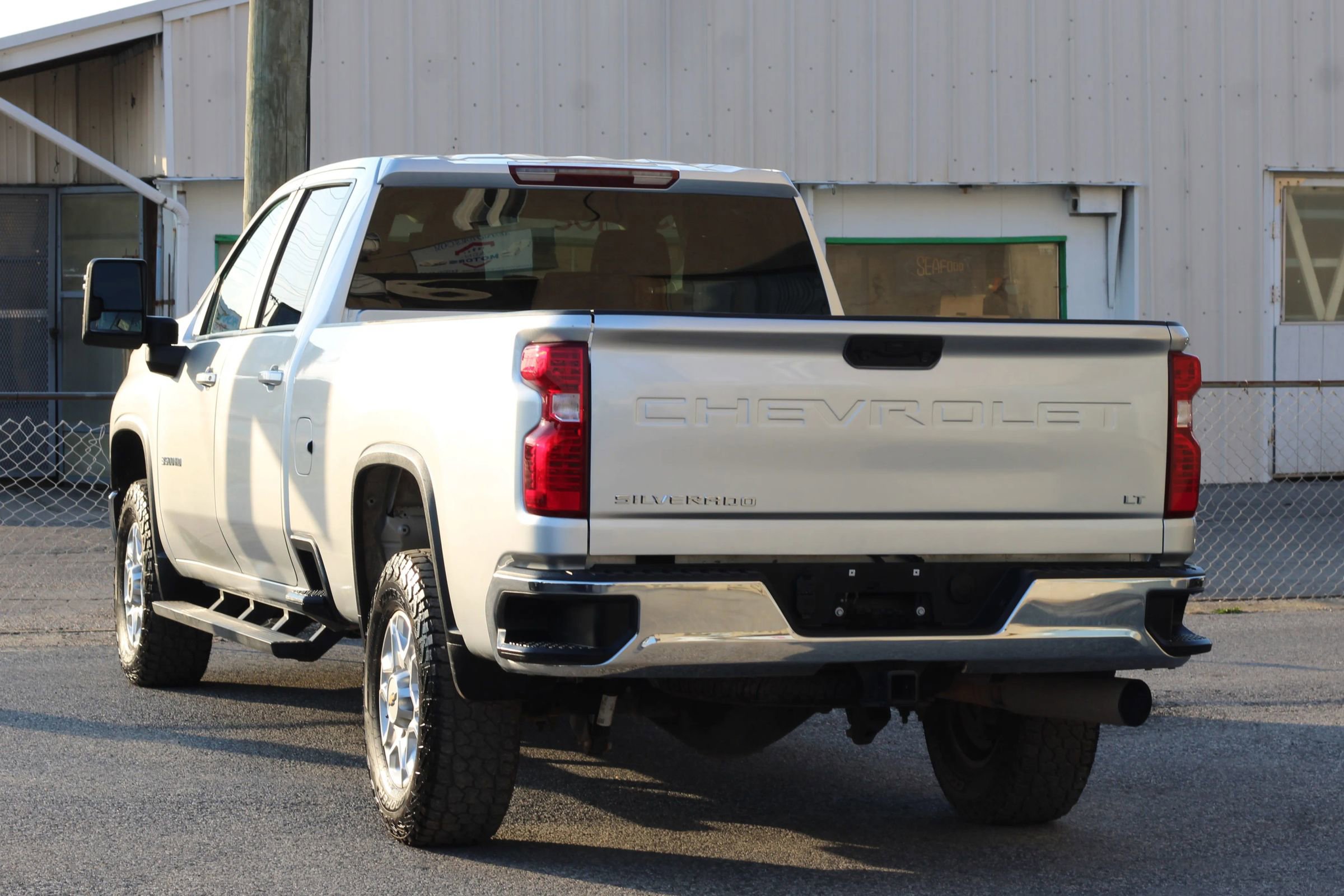 Used 2022 Chevrolet Silverado 3500 LT image 6