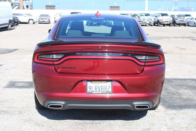Used 2023 Dodge Charger SXT w/ Blacktop Package RWD image 5