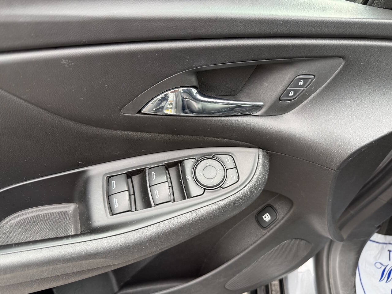 Used 2018 Chevrolet Volt LT w/ LT Driver Confidence Package FWD image 17