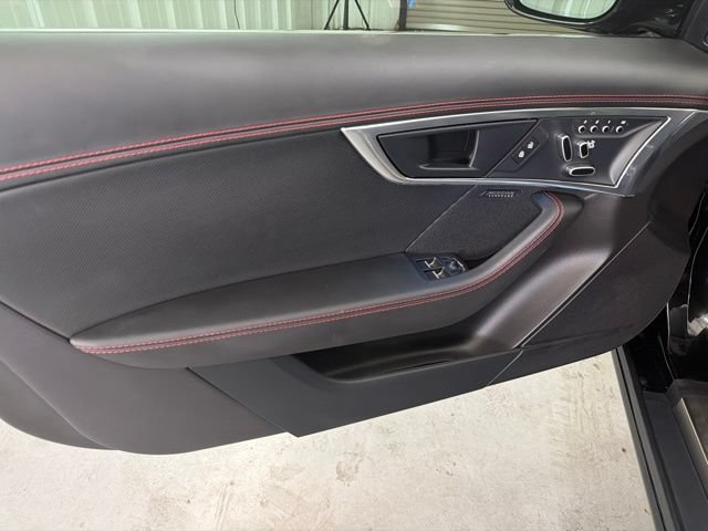 Used 2022 Jaguar F-TYPE Coupe RWD image 9