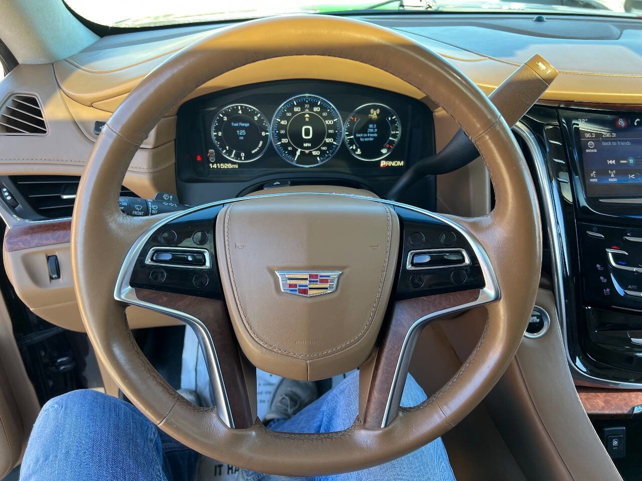 Used 2015 Cadillac Escalade ESV Platinum AWD/4WD image 12