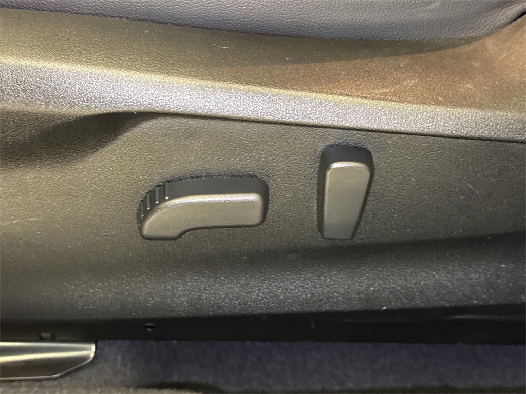 Used 2022 Subaru Crosstrek 2.5i Limited image 22