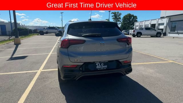 Used 2024 Buick Encore GX Sport Touring w/ Experience Buick Package FWD image 7