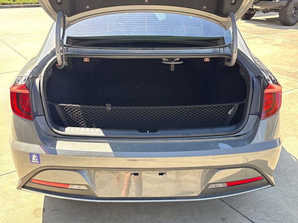 Used 2023 Hyundai Sonata SE w/ Cargo Package image 29
