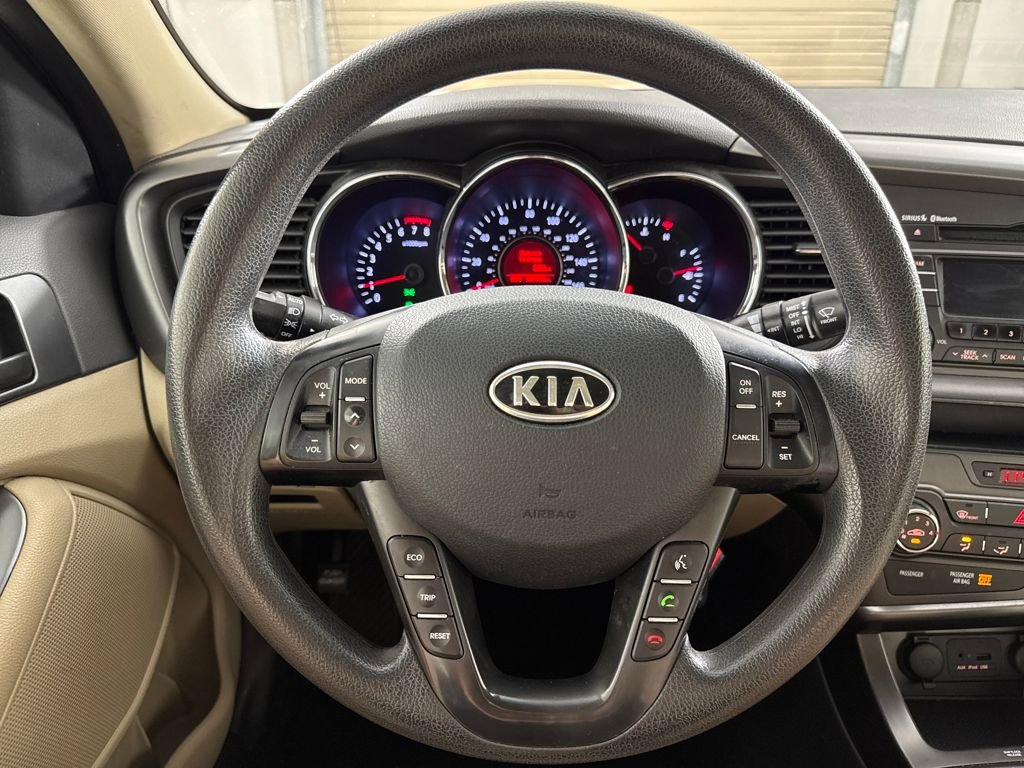 Used 2012 Kia Optima LX FWD image 13