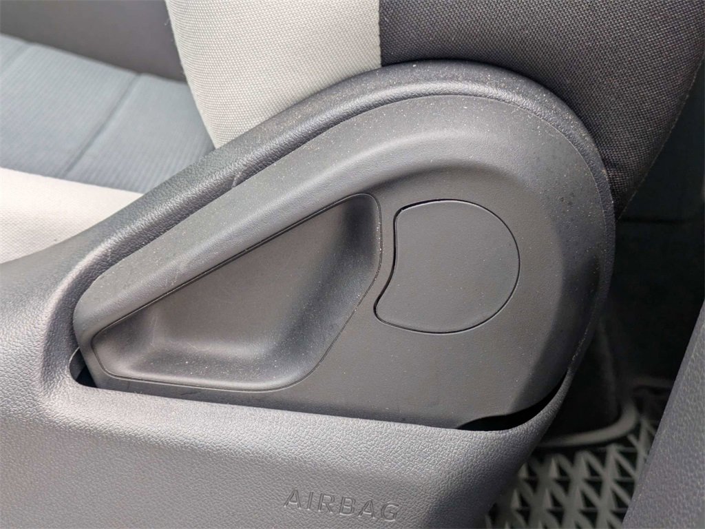 Used 2025 Volkswagen Taos S image 25