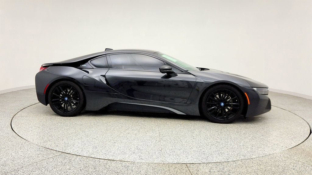 Used 2019 BMW i8 Coupe image 4