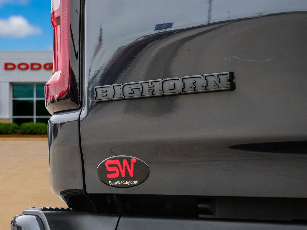 New 2026 RAM 1500 4x4 Crew Cab image 12