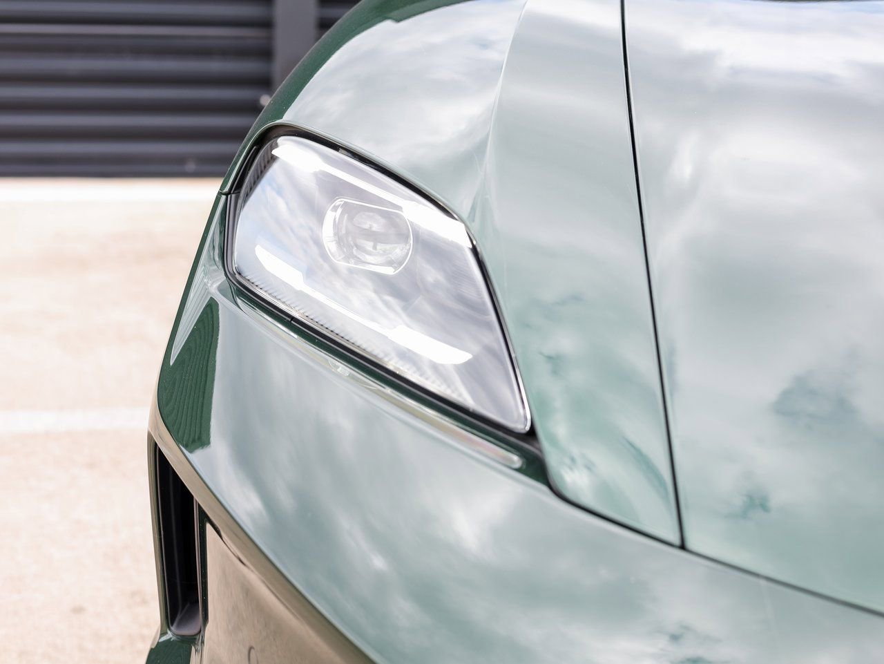 Certified 2025 Porsche Taycan 4 Cross Turismo image 13