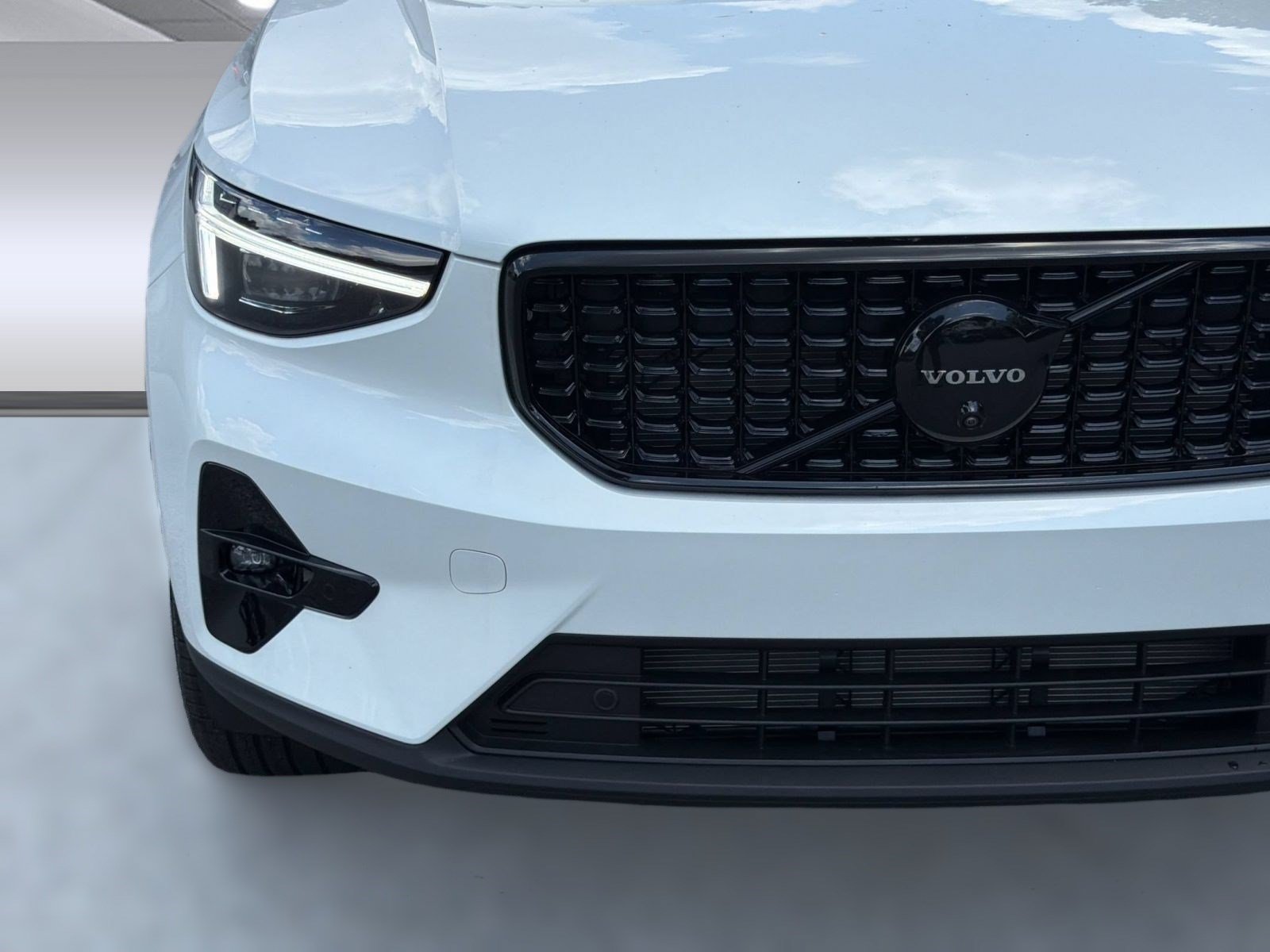 New 2026 Volvo XC40 B5 Ultra w/ Climate Package AWD/4WD image 29
