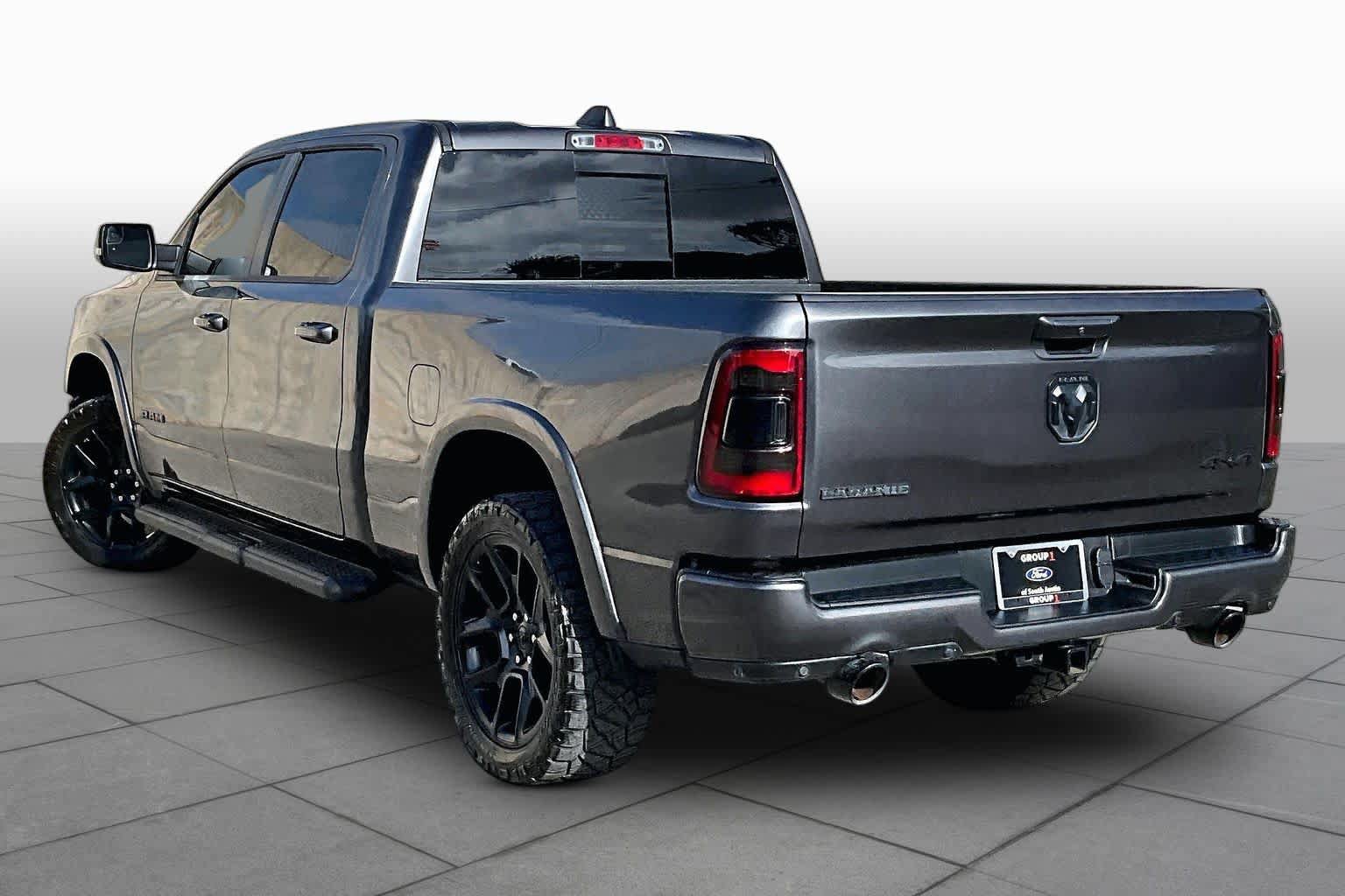 Used 2021 RAM 1500 Laramie AWD/4WD image 14
