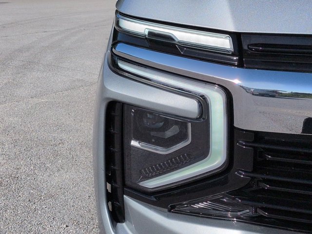 Used 2025 Chevrolet Tahoe LS w/ LPO, Dark Essentials Package RWD image 9