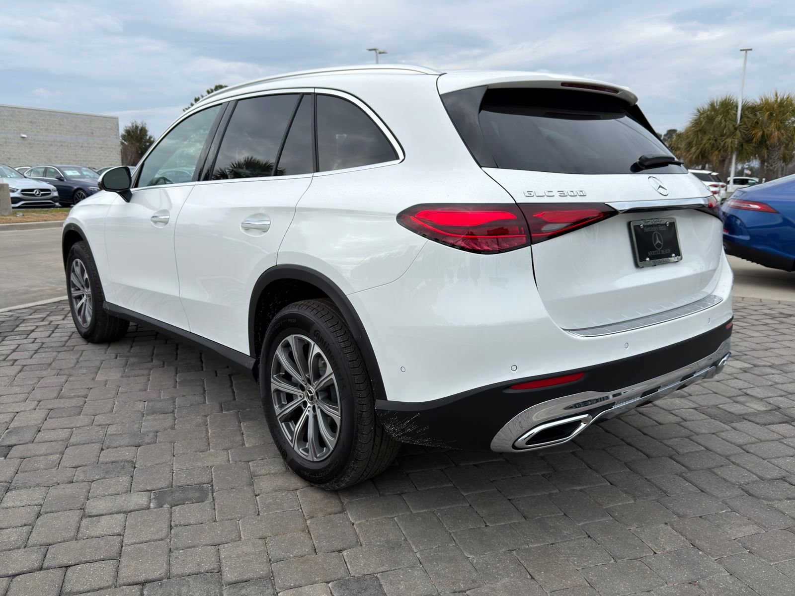 New 2026 Mercedes-Benz GLC 300 4MATIC image 11