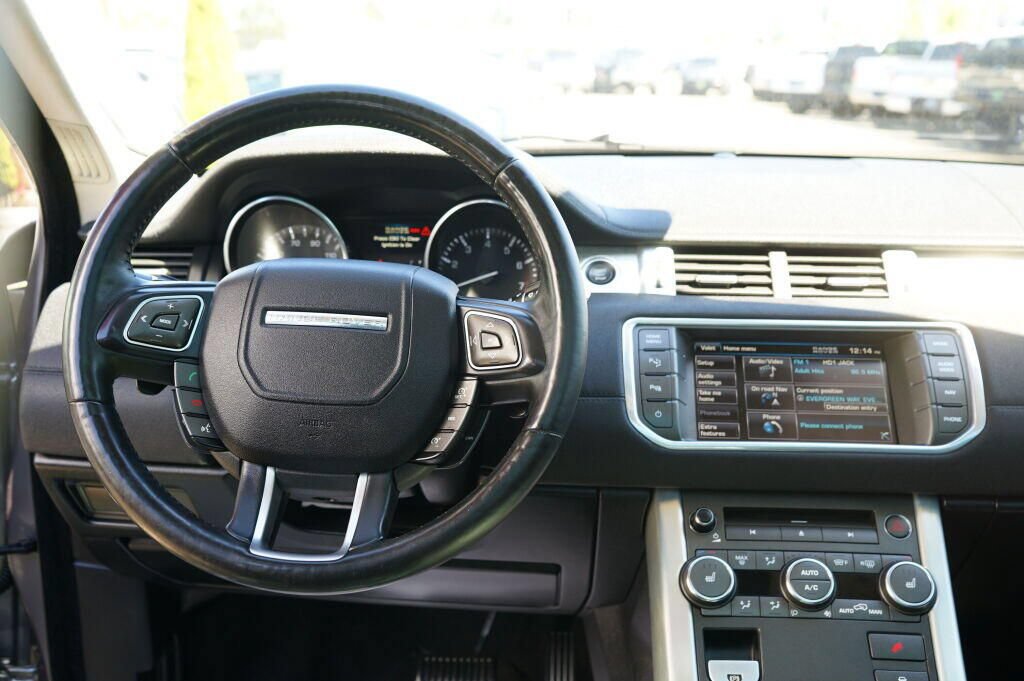 Used 2013 Land Rover Range Rover Evoque Pure Plus AWD/4WD image 15