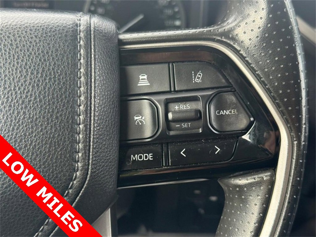 Used 2022 Toyota Tundra SR5 w/ SR5 Convenience Package image 13