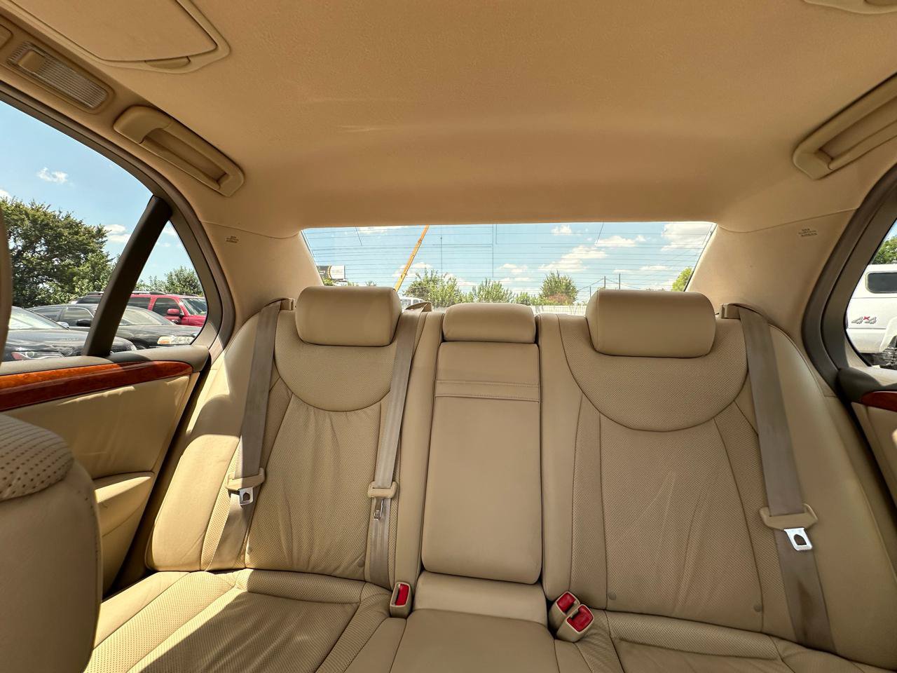 Used 2004 Lexus LS 430 w/ Premium Pkg RWD image 39