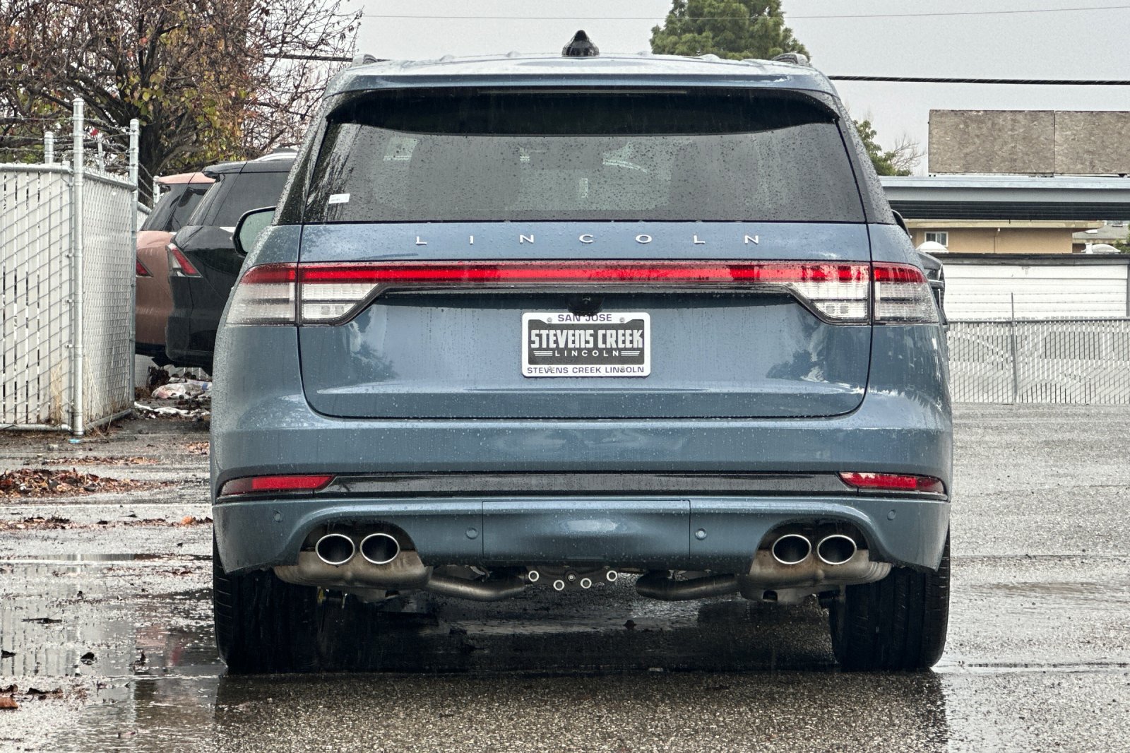New 2026 Lincoln Aviator Reserve w/ Jet Appearance Package RWD image 5