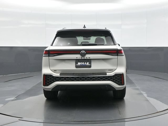 New 2026 Volkswagen Tiguan SE R-Line AWD/4WD image 6