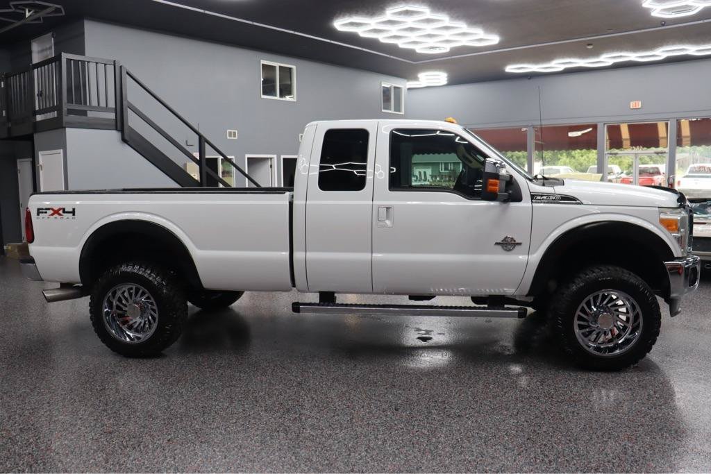 Used 2011 Ford F250 Lariat w/ Chrome Pkg AWD/4WD image 6