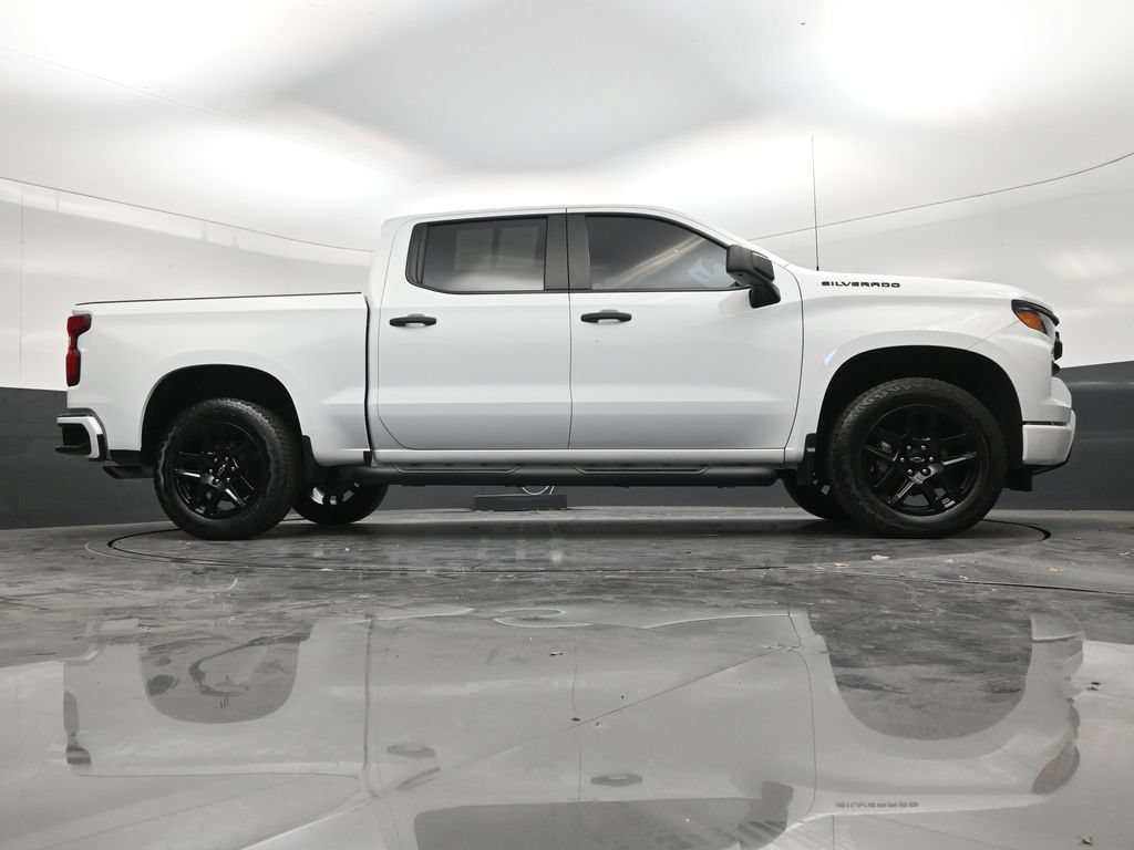 Used 2024 Chevrolet Silverado 1500 Custom w/ Turbomax Blackout Package RWD image 25