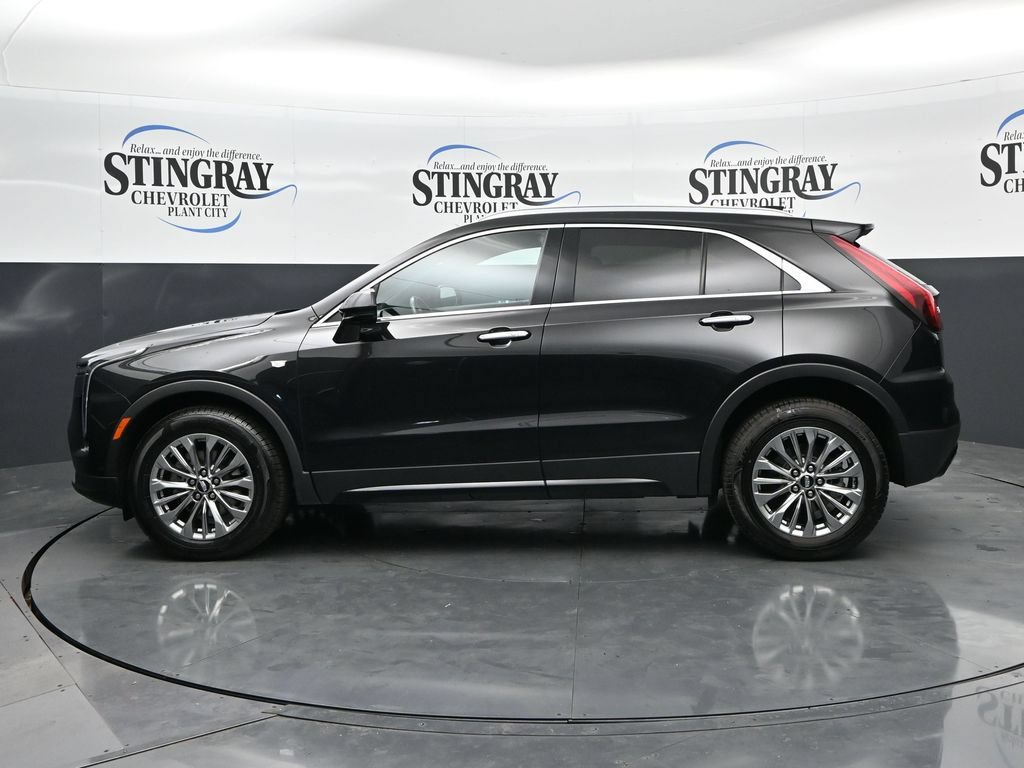 Used 2024 Cadillac XT4 Premium Luxury FWD image 4