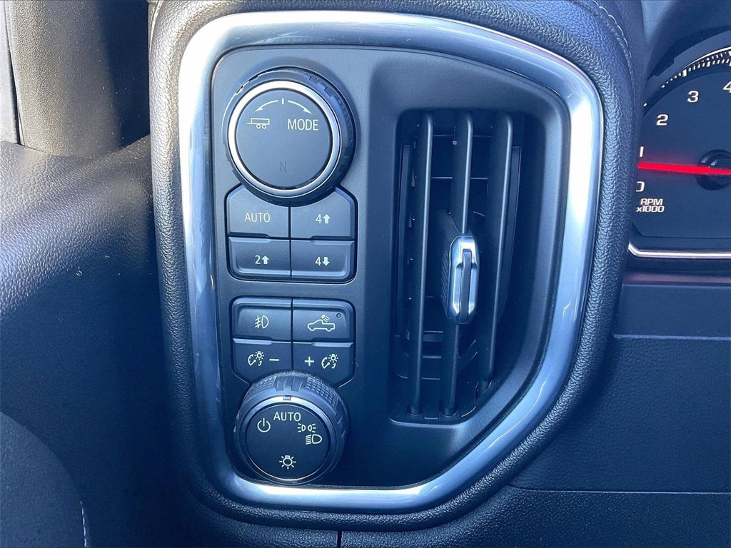 Used 2021 Chevrolet Silverado 1500 RST w/ Z71 Off-Road Package image 25