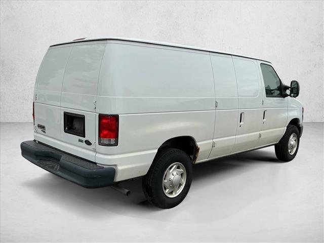 Used 2013 Ford E-250 and Econoline 250 w/ Commercial Cargo Van Pkg RWD image 5