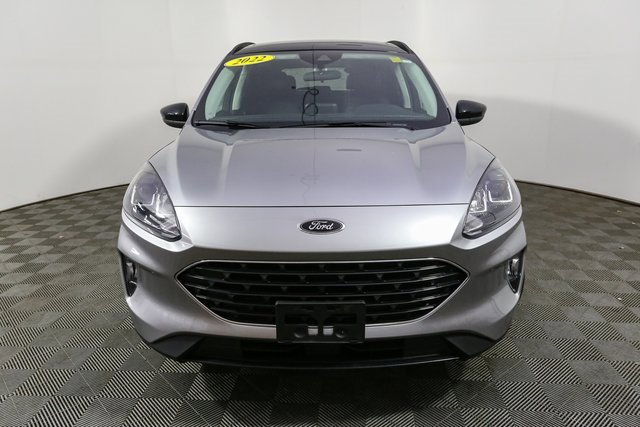 Used 2022 Ford Escape SEL w/ SEL Stealth AWD Package image 4