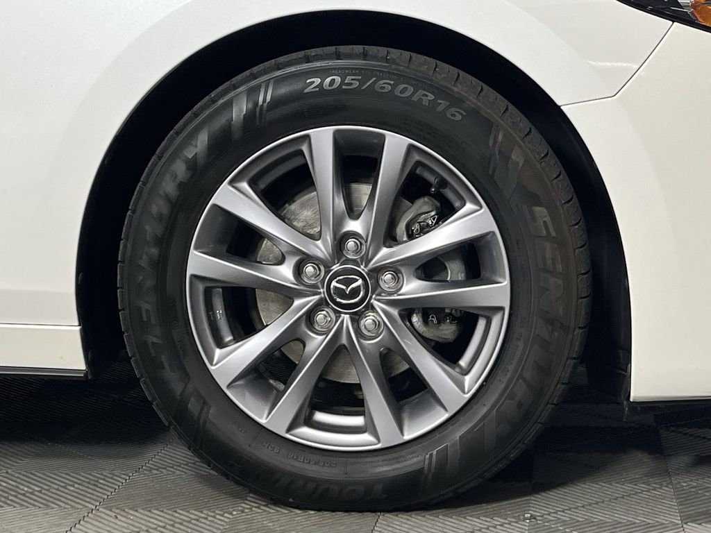 Used 2020 MAZDA MAZDA3 Sedan FWD image 10