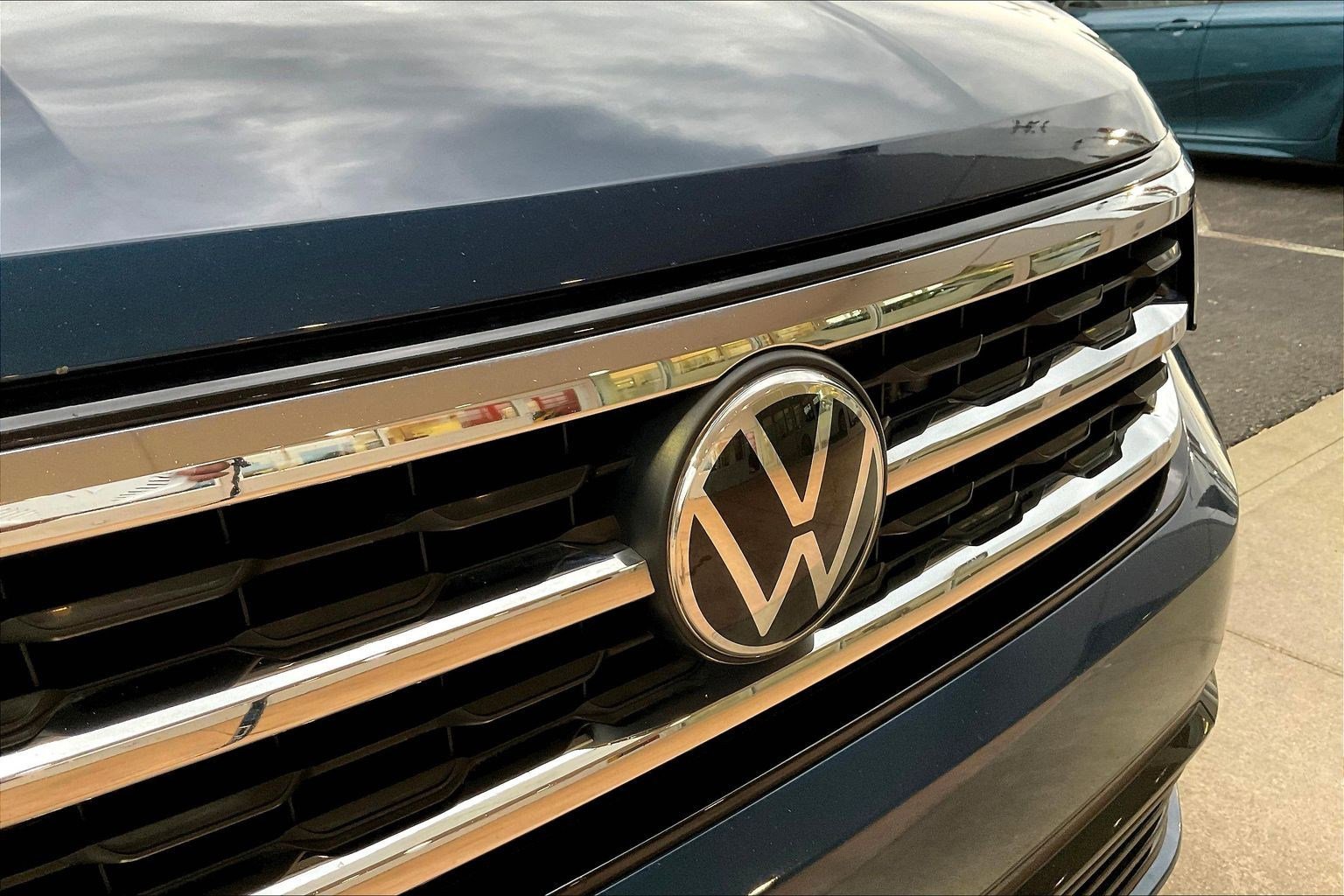 Used 2021 Volkswagen Atlas SE image 32