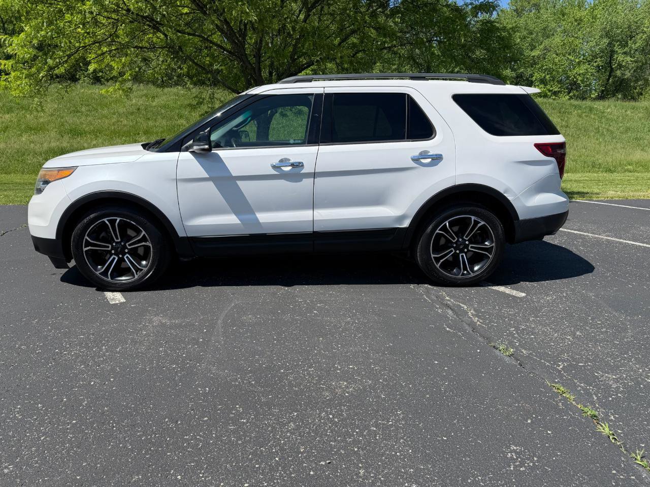 Used 2013 Ford Explorer Sport AWD/4WD image 18