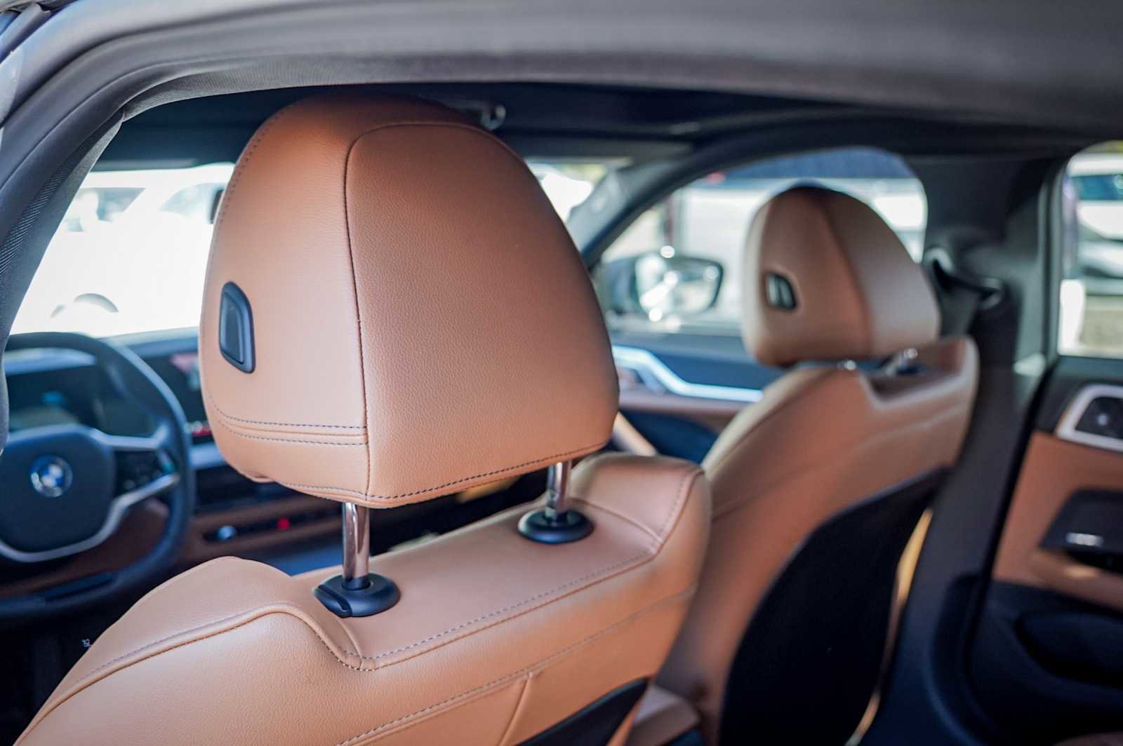 Used 2025 BMW i4 xDrive40i w/ Premium Package image 27