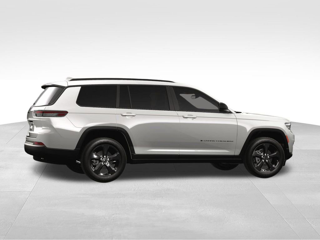 New 2025 Jeep Grand Cherokee L Altitude image 6