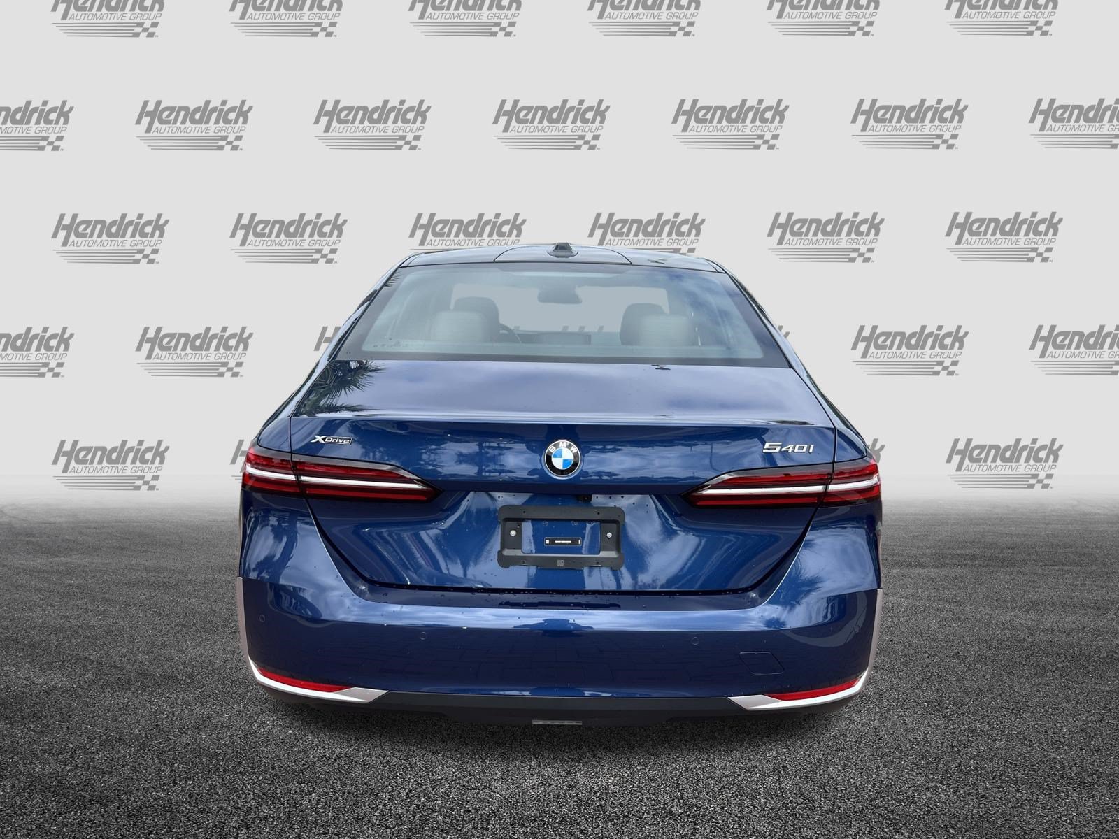 Used 2025 BMW 540i xDrive AWD/4WD image 9
